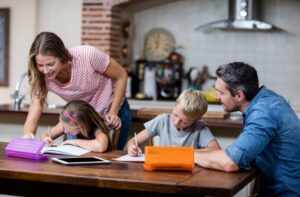Co-parenting vs parallel parenting